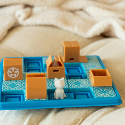 Cats and Boxes, joc de logică cu 60 de provocări, 7+ ani, ediție internațională